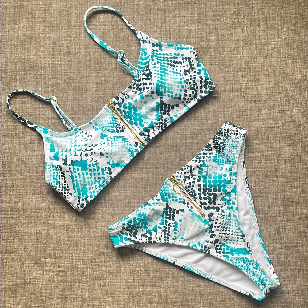 Forever 21 Teal Snakeskin Women's Bikini with Zipper Accent Hi-cut Cheeky L